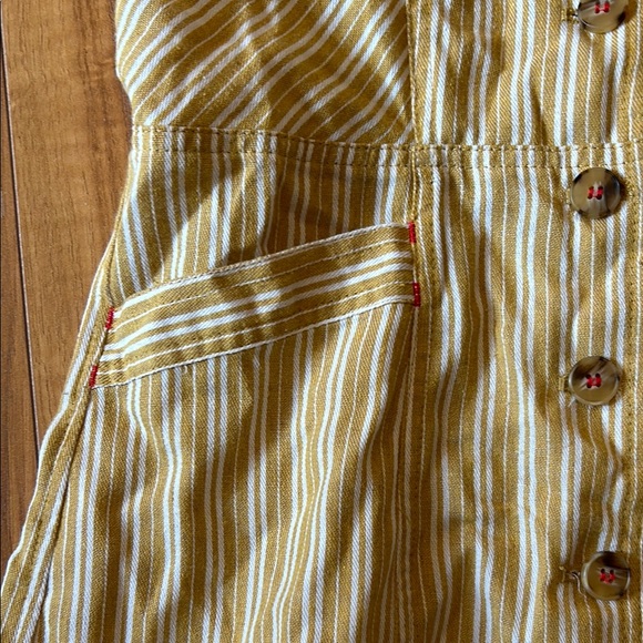 Cream Ruffled Knee-Length Sundress - Picture 5 of 6